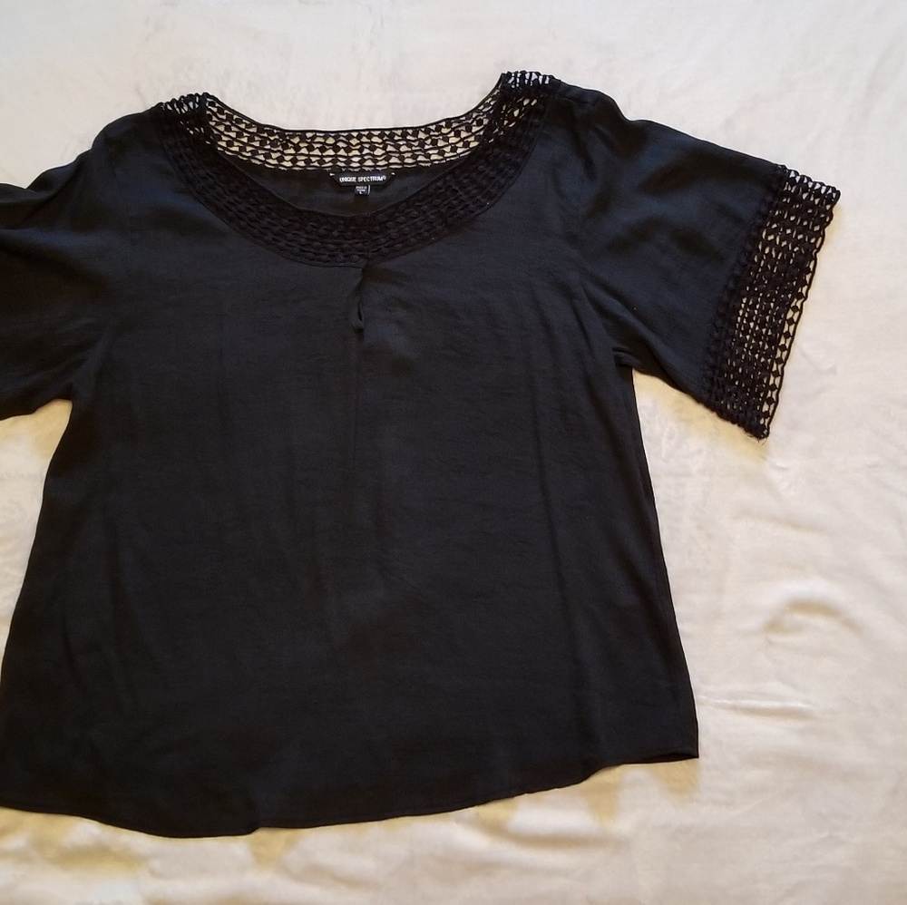 unique spectrum black crochet blouse